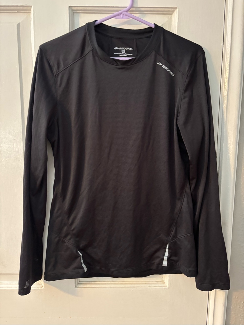 Brooks Equilibrium Tech Men's Black Long Sleeve Crew Breathable Mesh Tee M